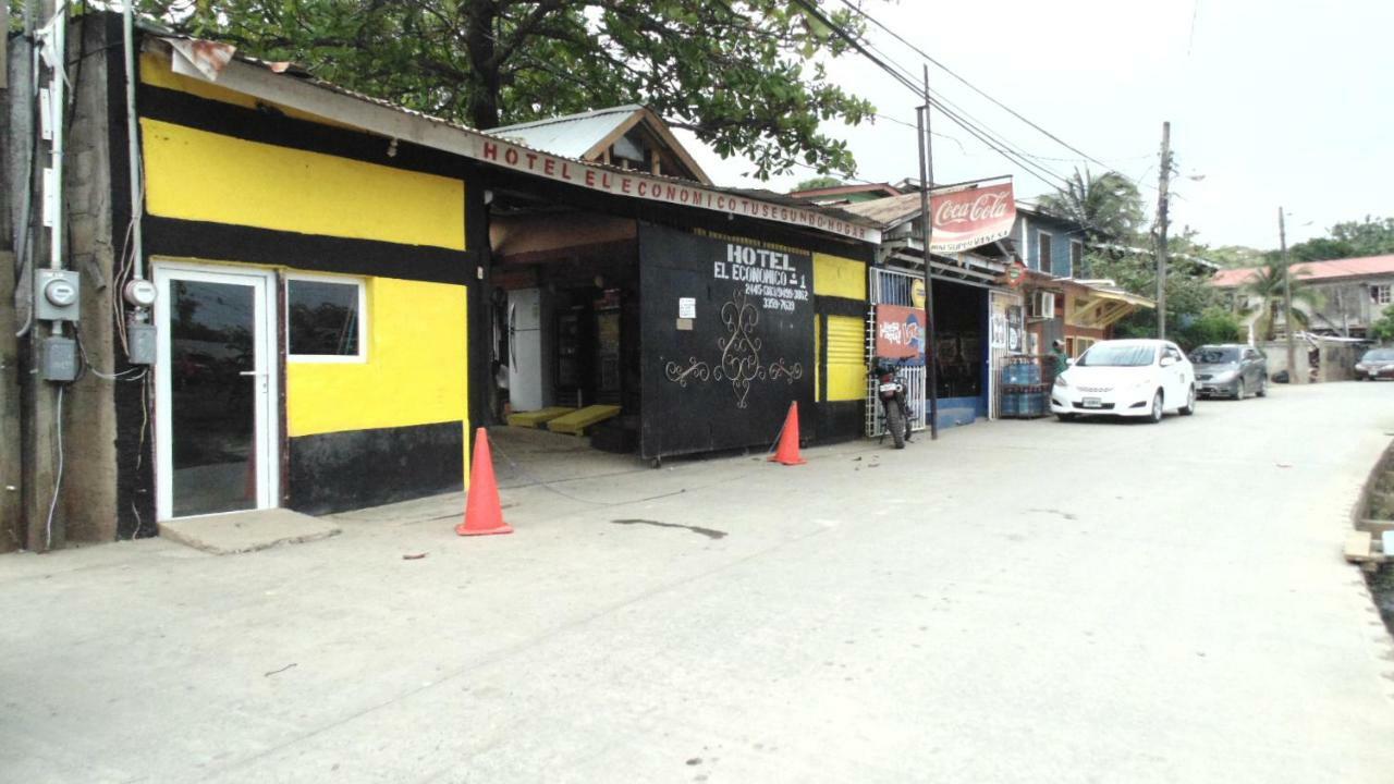 Hotel Economico Roatán Exterior foto
